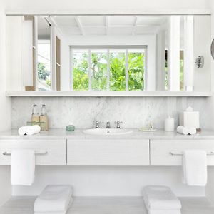Uma Pool Villa